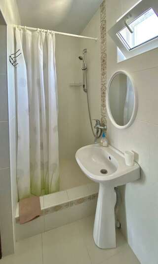 Гостиница У Антонины Архипо-Осиповка Комната стандарт с 2 односпальными кроватями-2