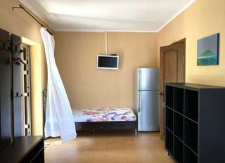 Гостиница У Антонины Архипо-Осиповка Стандартный четырехместный номер-9